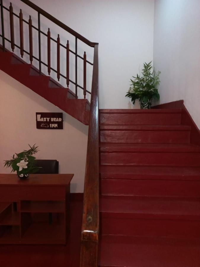 Lazy Bear Best Hostel In Kandy Luaran gambar
